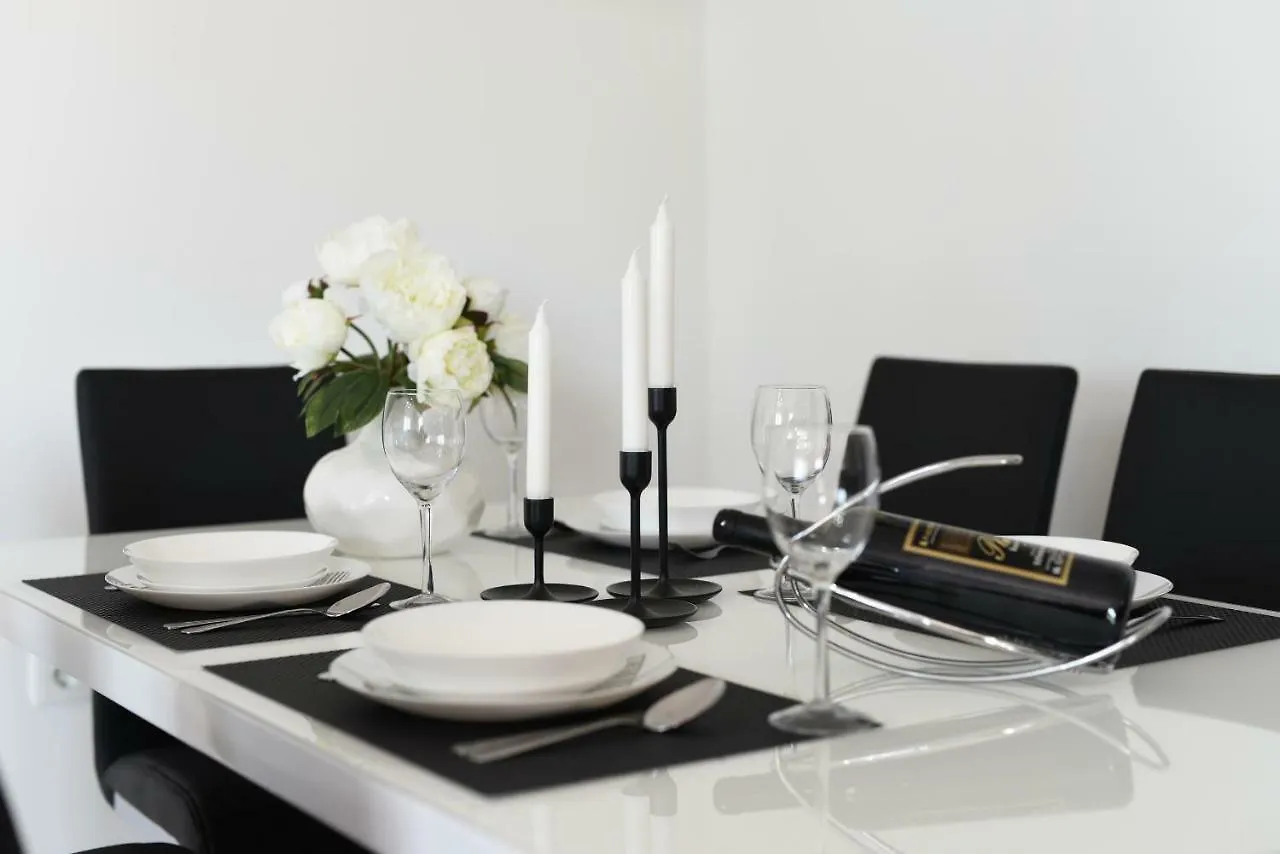 Apartment Monika - Private Terrace & Parking Zadar Croatia