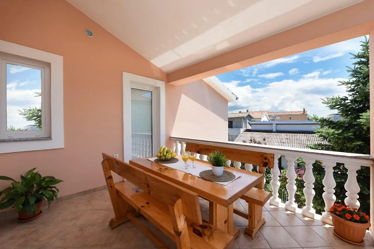 Apartment Monika - Private Terrace & Parking  Zadar